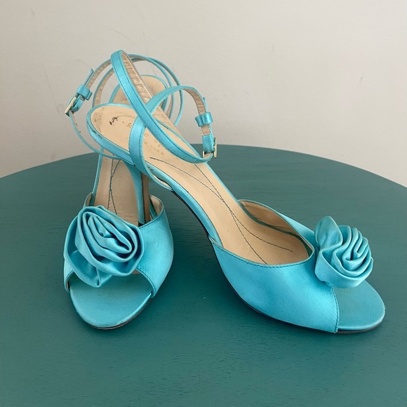 Used Kate Spade atlas sandals size 7B good condition,org $259 - Picture 2 of 6